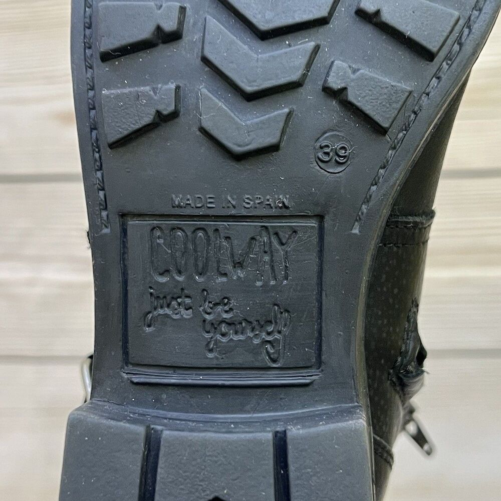 Coolway Alida Moto Boots Womens 39 EU/8-8.5 US Black Leather Biker Buckle Spain - Picture 10 of 16